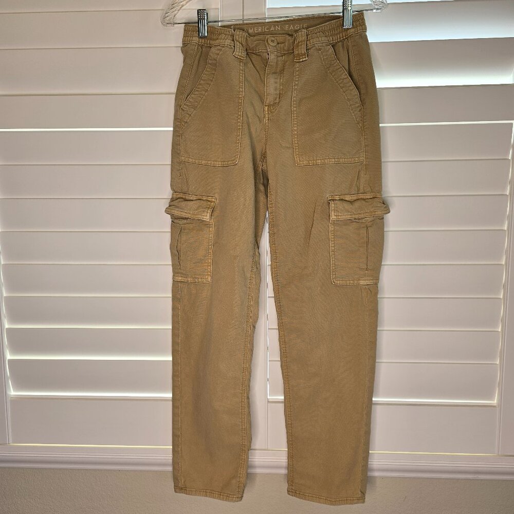 American Eagle Cargo Pants size 4 Stretch fabric